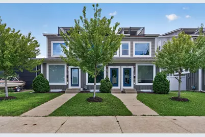 2421 2nd Street NE, Minneapolis, MN 55418 - Photo 2