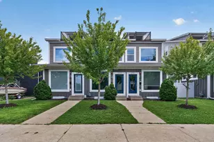 2421 2nd Street NE, Minneapolis, MN 55418 - Photo 2