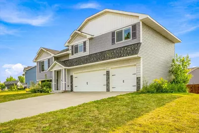 805 Highview Loop SE, Pine City, MN 55063 - Photo 2