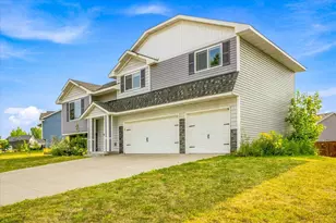 805 Highview Loop SE, Pine City, MN 55063 - Photo 2