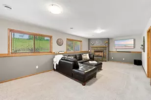 933 Trellis St, Jordan, MN 55352 - Photo 16