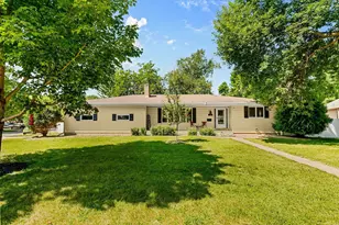 754 Southview Ct SW, Hutchinson, MN 55350 - Photo 1