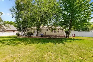 754 Southview Ct SW, Hutchinson, MN 55350 - Photo 36