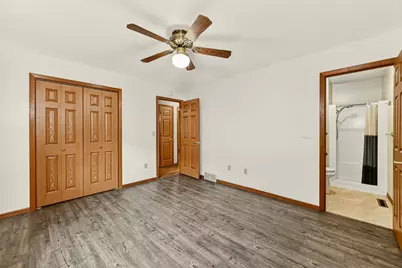 1349 Hillcrest Drive, Saint Charles, MN 55972 - Photo 12