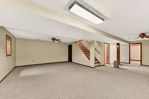 1349 Hillcrest Dr, Saint Charles, MN 55972 - Photo 16