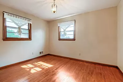 7932 38 1/2 Avenue N, New Hope, MN 55427 - Photo 20
