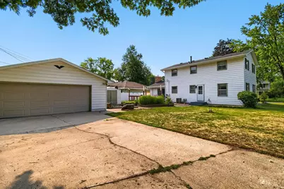 7932 38 1/2 Avenue N, New Hope, MN 55427 - Photo 28