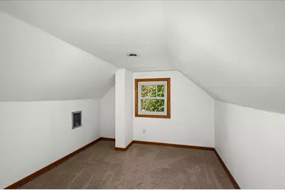 824 E 11th Street, Duluth, MN 55805 - Photo 26