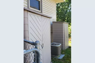 2109 3rd Street N, North Saint Paul, MN 55109 - Photo 22