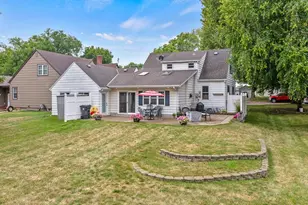214 N Rebecca St, Ivanhoe, MN 56142 - Photo 6