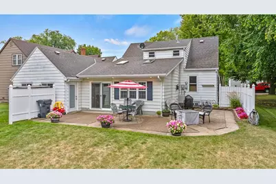 214 N Rebecca Street, Ivanhoe, MN 56142 - Photo 2