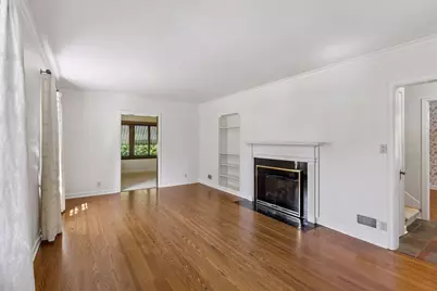 671 Josephine Place, Saint Paul, MN 55116 - Photo 8