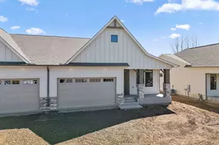 14 Palomino Ct, Hudson, WI 54016 - Photo 6