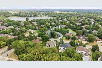 8053 Enclave Bay, Woodbury, MN 55125 - Photo 2