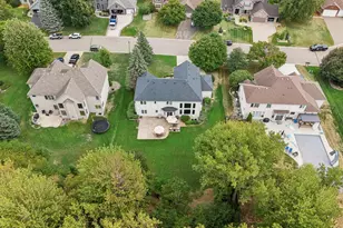 8053 Enclave Bay, Woodbury, MN 55125 - Photo 74
