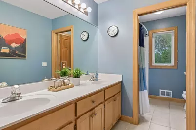 8053 Enclave Bay, Woodbury, MN 55125 - Photo 54