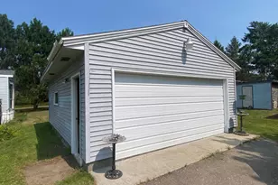 1322 Augusta Dr NE, Bemidji, MN 56601 - Photo 2