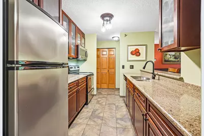 6030 Chasewood Parkway #201, Minnetonka, MN 55343 - Photo 2