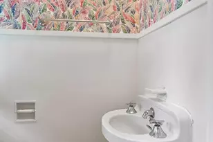 4235 Alden Dr, Edina, MN 55416 - Photo 28