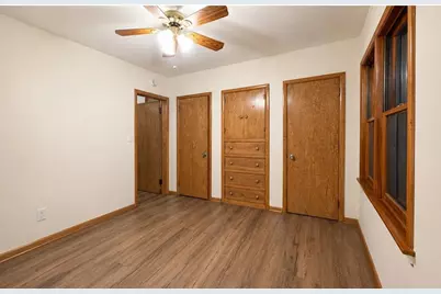 126 Riverside Drive NE, Saint Cloud, MN 56304 - Photo 6