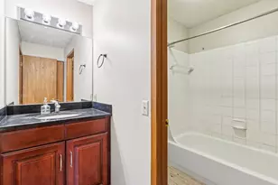 6145 Chasewood Pkwy, Minnetonka, MN 55343 - Photo 8