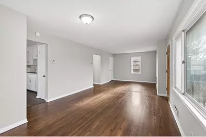121 Roselawn Avenue E, Maplewood, MN 55117 - Photo 6