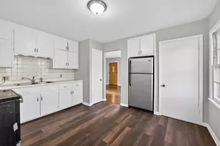 121 Roselawn Ave E, Maplewood, MN 55117 - Photo 12