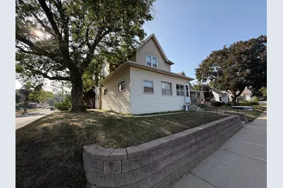 256 11th Avenue S, South Saint Paul, MN 55075 - Photo 2
