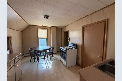 256 11th Avenue S, South Saint Paul, MN 55075 - Photo 10