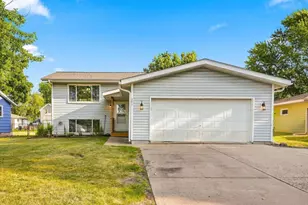 205 W Elm St, Roberts, WI 54023 - Photo 2