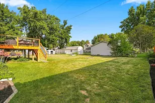 205 W Elm St, Roberts, WI 54023 - Photo 26