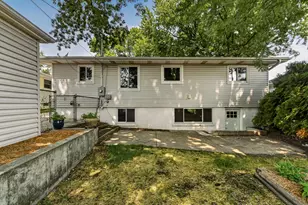 1706 34th St NW, Rochester, MN 55901 - Photo 8