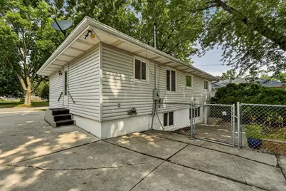 1706 34th Street NW, Rochester, MN 55901 - Photo 4