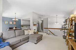 1595 Four Oaks Rd, Eagan, MN 55121 - Photo 4