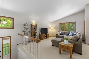 1595 Four Oaks Rd, Eagan, MN 55121 - Photo 2