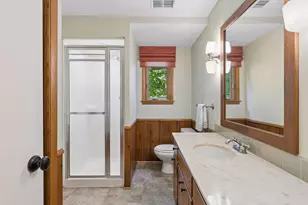 17380 Hampton Ct, Minnetonka, MN 55345 - Photo 20