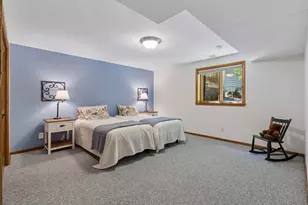 17380 Hampton Ct, Minnetonka, MN 55345 - Photo 18