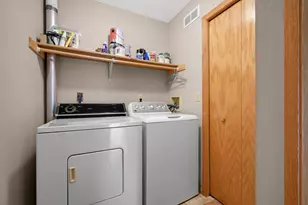 4150 Durham Ct, Eagan, MN 55122 - Photo 20