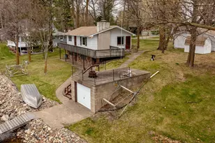 12317 Milinda Shores Rd, Crosslake, MN 56442 - Photo 2