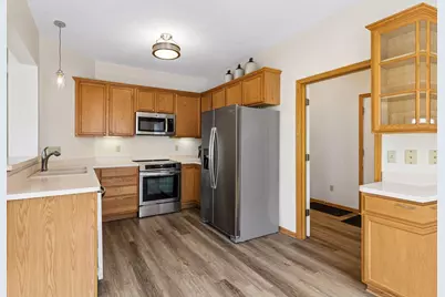 2485 Prairie Oak Trail, Woodbury, MN 55125 - Photo 6