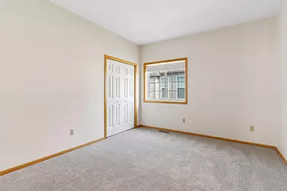 2485 Prairie Oak Trail, Woodbury, MN 55125 - Photo 18