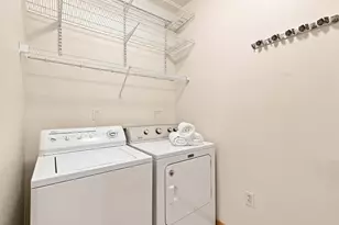 3251 Louisiana Ave S, Saint Louis Park, MN 55426 - Photo 16