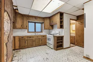 1611 NE Madison St, Minneapolis, MN 55413 - Photo 8