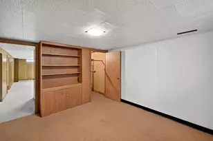 900 19th Ave NE, Rochester, MN 55906 - Photo 36