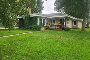 600 W Middle St, Redwood Falls, MN 56283 - Photo 1
