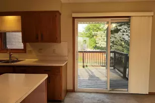 8833 Queen Ave S, Bloomington, MN 55431 - Photo 14