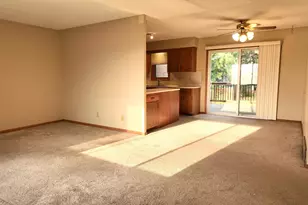 8833 Queen Ave S, Bloomington, MN 55431 - Photo 2