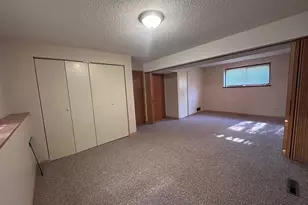 8833 Queen Ave S, Bloomington, MN 55431 - Photo 6