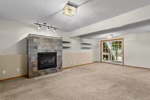 3111 Joyce Ct, Eagan, MN 55121 - Photo 14