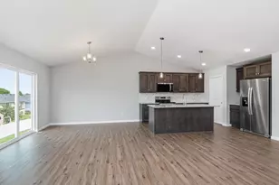 1223 Olivia St SE, New Prague, MN 56071 - Photo 10